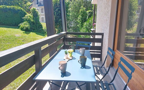 Le Nerey 2: Möbel, Holz, Gartenmöbel, Tabelle, Stuhl, Tisch Im Freien, Veranda, Hartholz, Schatten, Deck