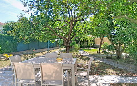 Villa L'Orangeraie: Wohnung, Eigentumswohnung, Balkon