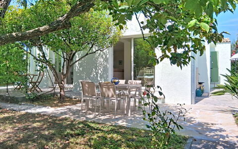 Villa L'Orangeraie: Wohnung, Eigentumswohnung, Balkon