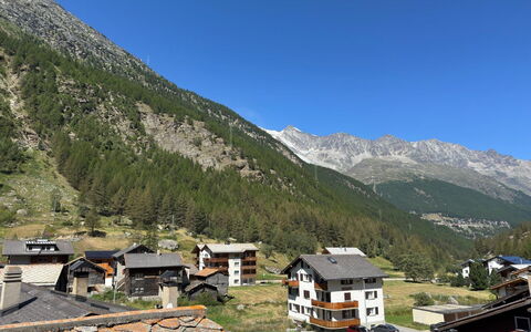 Haus Wasserfall: Berg, Bergforms, Hügel, Gebirge, Hochland, Bergstation, Senke, Landschaft, Ländliches Gebiet, Grat