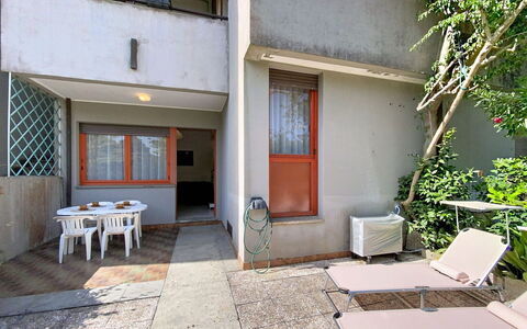 Villaggio Podere San Luigi: Wohngebiet, Zuhause, Wohnung, Urban Design, Balkon, Schatten, Daylighting, Gips