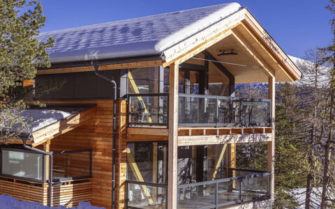 Großveitsch 607: Holz, Zuhause, Hütte, Winter, Balkon, Schnee, Einfrieren, Blockhaus, Abstellgleis, Veranda