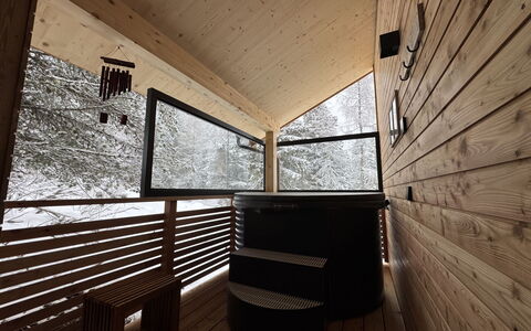 02 Nth056 18G Sup Chalet mit Sauna und Hot Tub 2 e: Haus, Strauch, Zuhause, Wohngebiet, Estate, Hütte, Hazienda, Garten, Schatten, Rasen