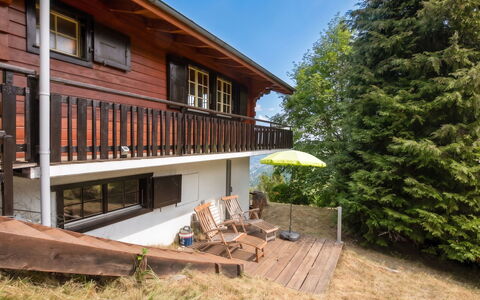 Prima 1084: Holz, Veranda, Haus, Hütte, Zuhause, Dach, Tür, Hartholz, Balkon, Abstellgleis
