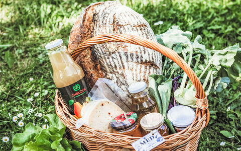 U Šenkýře Mikeše: Korb, Picknick, Picknickkorb, Wicker, Essen, Obst, Produzieren, Natural Foods, Korb
