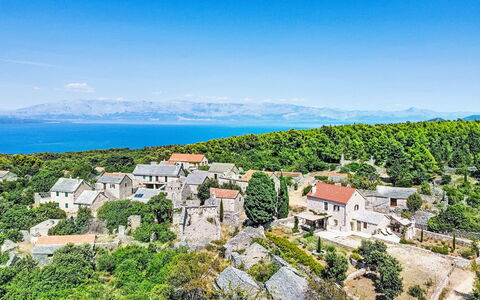 Bilušić: Schwimmbad, Balkon, Wohnung, Resort, Estate, Villa, Hotel, Hazienda, Ferienort, Hof