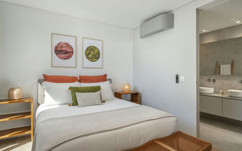 Azure Calheta: Schwimmbad, Balkon, Wohnung, Resort, Estate, Villa, Hotel, Hazienda, Ferienort, Hof
