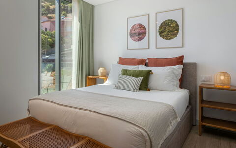 Azure Calheta: Schwimmbad, Balkon, Wohnung, Resort, Estate, Villa, Hotel, Hazienda, Ferienort, Hof