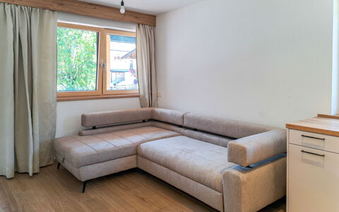 Auffach 602: Möbel, Flooring, Holz, Interior Design, Fussboden, Holzboden, Zuhause, Zimmer, Couch, Wohnzimmer