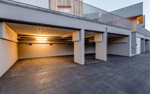 Niederwölz 606: Die Architektur, Verbundwerkstoff, Steigung, Beton, Balkon, Daylighting
