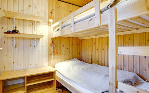 Aasta - 500M from the Sea: Holz, Etagenbett, Schlafzimmer, Interior Design, Bett, Flooring, Fussboden, Decke, Bettrahmen, Bedding