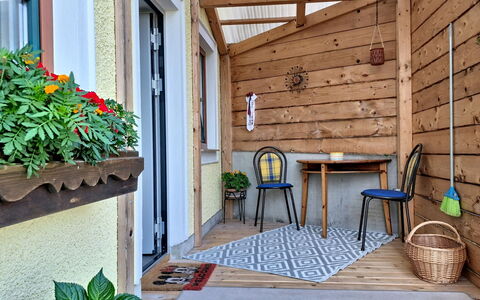 Roiderhof: Blau, Balkon, Geländer, Wohnung, Zaun, Meer, Resort, Eigentumswohnung, Schwimmbad, Hotel