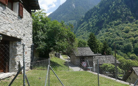 Rustico Grace: Blau, Balkon, Geländer, Wohnung, Zaun, Meer, Resort, Eigentumswohnung, Schwimmbad, Hotel