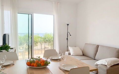 Aubí: Blau, Balkon, Geländer, Wohnung, Zaun, Meer, Resort, Eigentumswohnung, Schwimmbad, Hotel
