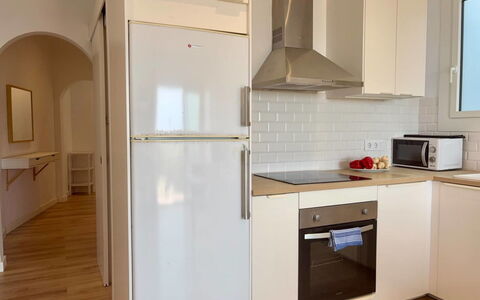 Aubí: Blau, Balkon, Geländer, Wohnung, Zaun, Meer, Resort, Eigentumswohnung, Schwimmbad, Hotel