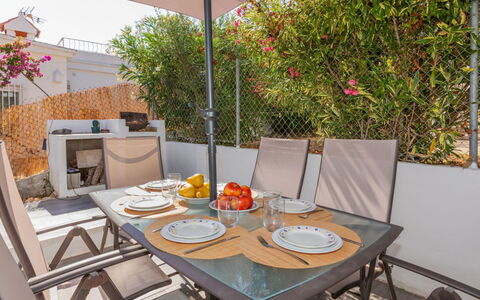Alondras: Blau, Balkon, Geländer, Wohnung, Zaun, Meer, Resort, Eigentumswohnung, Schwimmbad, Hotel