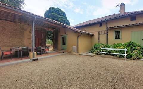 La Ferme de Bordenave: Blau, Balkon, Geländer, Wohnung, Zaun, Meer, Resort, Eigentumswohnung, Schwimmbad, Hotel