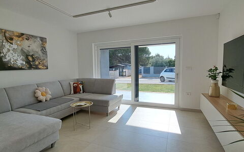 Duplex: Blau, Balkon, Geländer, Wohnung, Zaun, Meer, Resort, Eigentumswohnung, Schwimmbad, Hotel