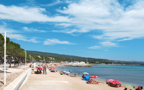 Les Terrasses des Hautsdefonsainte: Gewässer, Strand, Küste, Sommer, Küsten Und Ozeanische Forms, Urlaub, Erholung, Ufer, Meer, Freizeit