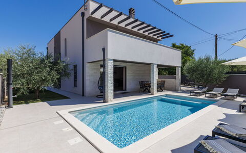 Laluma: Schwimmbad, Verbundwerkstoff, Zuhause, Schatten, Resort, Estate, Beton, Villa, Design, Hof