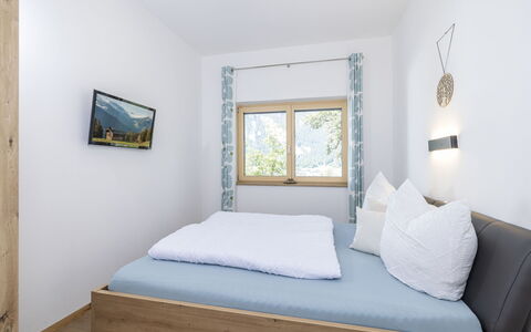 Eberharter am Schweinberg: Interior Design, Holz, Möbel, Schlafzimmer, Flooring, Bett, Fussboden, Decke, Zimmer, Zuhause