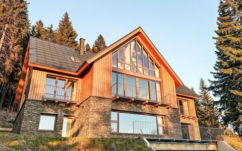 Horni Misecky 3: Gebäude, Fenster, Holz, Haus, Zuhause, Die Architektur, Dach, Hütte, Wohngebiet, Abstellgleis