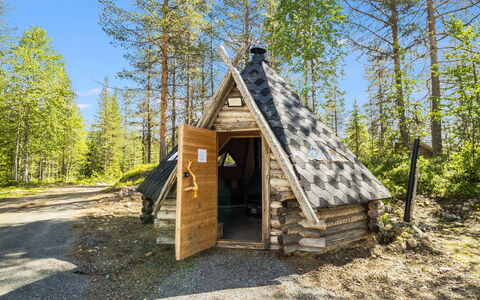 Nelostupa a: Holz, Hütte, Haus, Zuhause, Tür, Hartholz, Gartenbauten, Holzbeize, Blockhaus, Planke