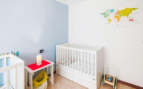 Fontanella Mountain Home: Interior Design, Möbel, Flooring, Zimmer, Fussboden, Kindergarten, Zuhause, Kinderbett, Decke