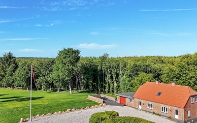 Alkmar - 6.5Km from the Sea