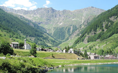 Ai Pascoli: Bergforms, Berg, Natur, Natürliche Landschaft, Hügel, Hochland, Gebirge, Landschaft, Senke, Bergstation