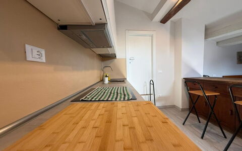 Il Pittore: Flooring, Fussboden, Möbel, Holz, Holzboden, Interior Design, Countertop, Küche, Decke, Beleuchtung