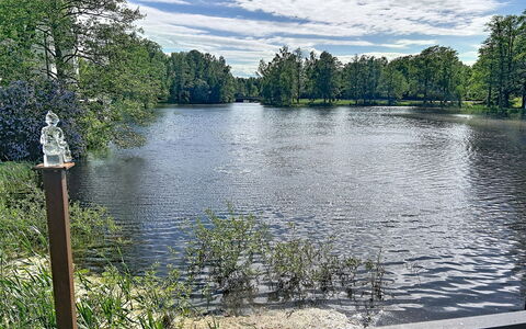 Villa Fröseke: Wasser, Wasservorräte, Baum, Gewässer, Natur, Natürlichen Umgebung, Wasserweg, Wasserlauf, Natürliche Landschaft, Bank