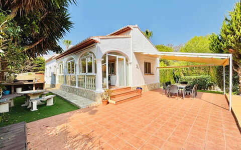 Calma: Estate, Hazienda, Schatten, Fahrrad, Villa, Eco Hotel, Balkon