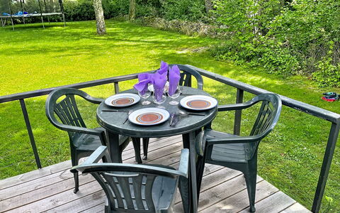 Lötstugan: Möbel, Gartenmöbel, Stuhl, Tabelle, Tisch Im Freien, Kaffetisch, Küche & Esszimmer Tisch, Garten, Terrasse, Schatten