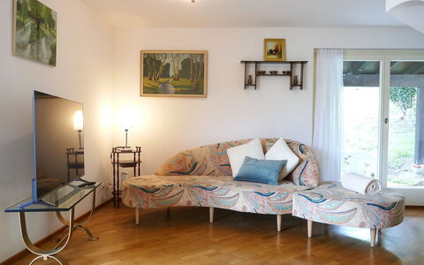 Casa Alenzino: Möbel, Interior Design, Wand, Flooring, Fussboden, Holz, Couch, Beleuchtung, Wohnzimmer, Zimmer
