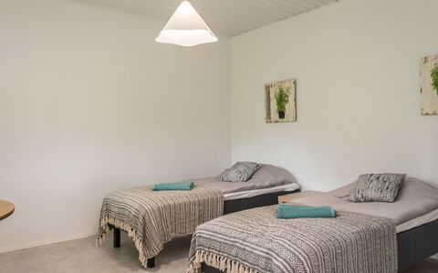 Heinävesi Homes D7: Interior Design, Möbel, Fussboden, Flooring, Bett, Schlafzimmer, Holz, Decke, Bettdecke, Zimmer