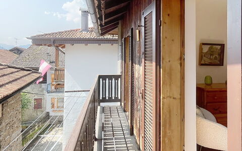 Bluhome: Wand, Holz, Die Architektur, Wohngebiet, Zuhause, Tür, Veranda, Balkon, Geländer, Baluster