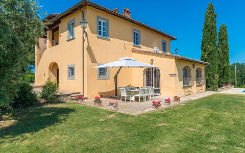 Villa Pucci 12: Strauch, Die Architektur, Haus, Zuhause, Estate, Garten, Landscaping, Villa, Hazienda, Bauernhaus