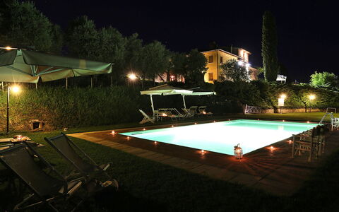 Germagnana 12+2: Schwimmbad, Resort, Wohngebiet, Eco Hotel, Nacht, Estate, Hazienda, Hinterhof, Villa, Hotel