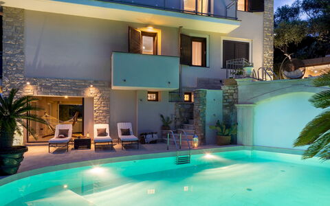 Villa Dolphin 10: Blau, Schwimmbad, Resort, Wohngebiet, Zuhause, Eco Hotel, Estate, Thermae, Hotel, Villa