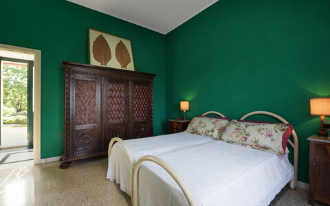 Villa Vittoria D'Anghiari 7+3: Interior Design, Flooring, Holz, Fussboden, Möbel, Decke, Schlafzimmer, Zimmer, Beleuchtung, Bett