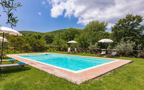 Podere Bagnolo 8: Schwimmbad, Resort, Thermae, Garten, Eco Hotel, Estate, Bauernhaus, Gartenmöbel, Fahrrad