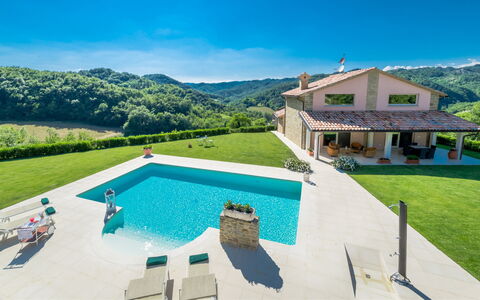 Chipieri 4+2: Schwimmbad, Freizeit, Bauernhaus, Resort, Erholung, Estate, Eco Hotel, Urlaub, Hütte, Villa