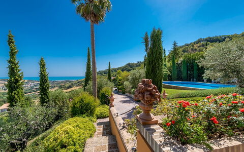 Fontespina 6: Blau, Landschaft, Strauch, Garten, Landscaping, Eco Hotel, Immergrün, Botanischer Garten