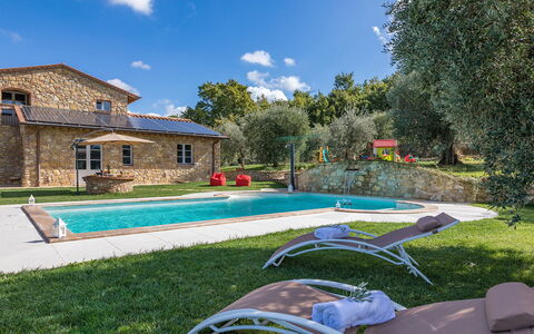 La Villetta di Dante 6: Schwimmbad, Hütte, Estate, Bauernhaus, Garten, Hinterhof, Rasen, Garten, Villa, Landscaping