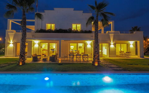 Portoverde Beach Villa 12: Wohngebiet, Zuhause, Estate, Resort, Schwimmbad, Villa, Hazienda, Villa, Landscaping