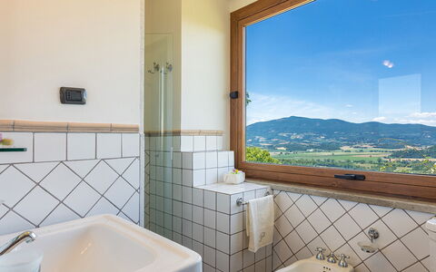 Poggio Medei 10: Hügel, Gebirge, Senke, Grat, Balkon, Alpen, Massiv, Eco Hotel