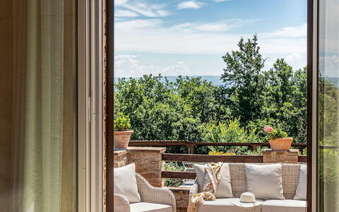 L'Oliveta 6: Möbel, Stuhl, Zuhause, Balkon, Schatten, Eco Hotel, Holzbeize, Zimmerpflanze, Hartholz, Kaffetisch