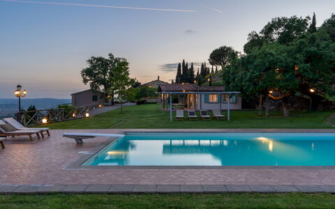 Torre Ginestre 12: Resort, Schwimmbad, Estate, Eco Hotel, Bauernhaus, Hazienda, Villa, Garten, Gartenmöbel, Garten