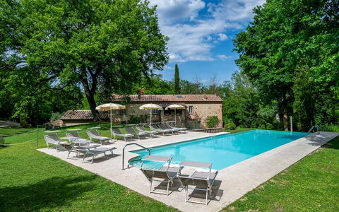 Il Molinaccio 14+2: Schwimmbad, Gartenmöbel, Möbel, Estate, Resort, Hinterhof, Hazienda, Garten, Schatten, Bauernhaus